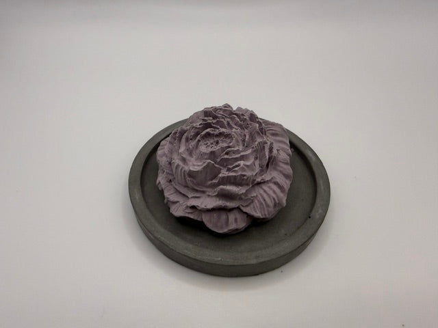 Bloom Purple Small Black plate