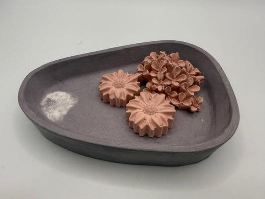 Bloom Pink Purple tray