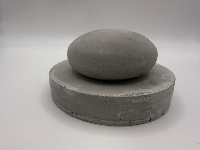 Minimal grey space